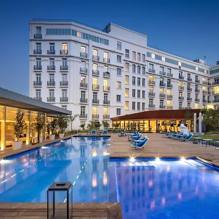 Martinez, In The Unbound Collection By Hyatt Hotel Cannes